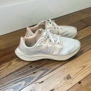 Nike air zoom Pegasus - womens